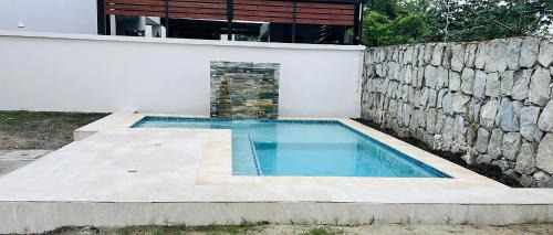 Sector 1 Nor-Oeste House | Hermosa casa moderna con piscina