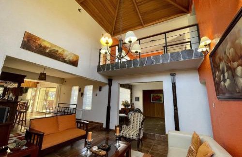 Dichato Apartment | Hermosa y Amplia Casa Pingueral