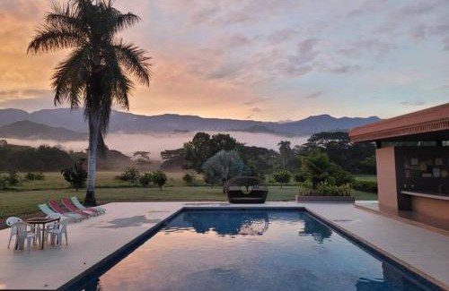 Viota House | Hermosa y fantástica casa para familias