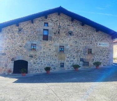 Larraun House | Hermoso Caserío Navarra. (Madoz)