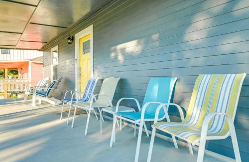 Rockport House | Heron Bay Cottage with Patio in Rockport!