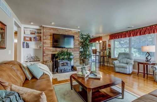 White Lake House | Heron Pointe Guest House