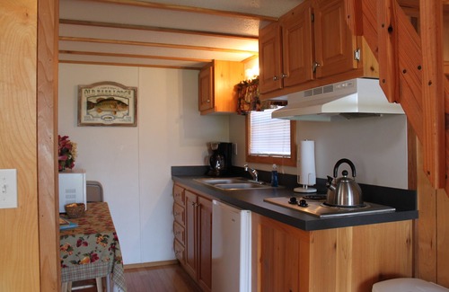 Wicomico Church Apartment | "Heron's Nest" Charming Tiny House on Chesapeake Bay-Boat Launch/Slip Included