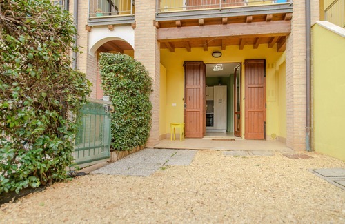 Lonato del Garda Apartment | Herringbone Court