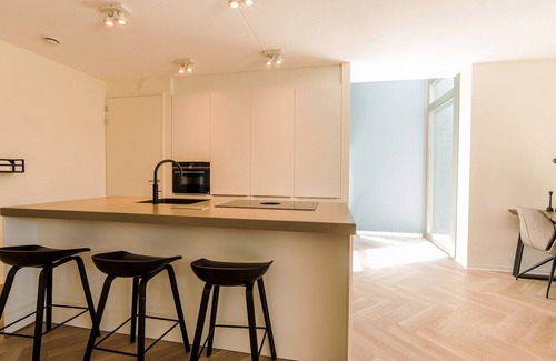 Maastricht Villa | Hertogenvilla wellness waterfront - 3 bedrooms/3 bathrooms