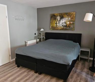 Almelo Apartment | Het Atelier