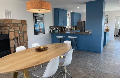 Yucca Valley House | Hi-Dez Haven+Cozy Heated In-Ground Spa+Courtyard Fire Pit