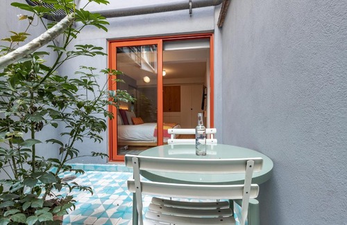 La Condesa Apartment | Hi Tech, Private 1 br in La Condesa with Terrace