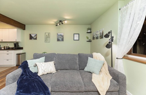 Sand Lake Apartment | Hidden Haven