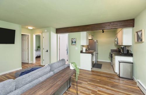 Sand Lake Apartment | Hidden Haven