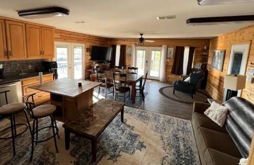 Breckenridge House | Hideaway Ranch: Lower Level