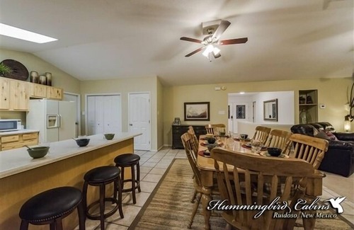 Ruidoso House | High Breeze: 'It's a Breeze to getaway' & Pet Friendly.