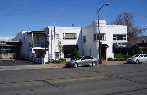 Yakima Condo | High-end Downtown Yakima Condo in Historic Building, Walk to Food and Drink