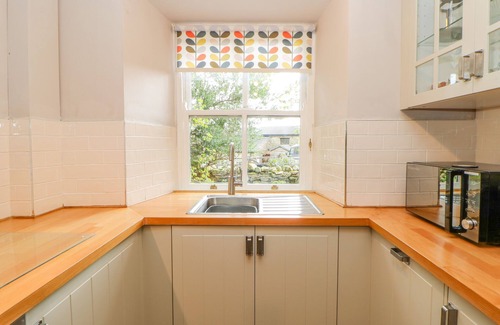 Hawes Cottage | HIGH HOUSE, pet friendly, character holiday cottage in Hawes