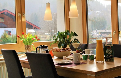 Mitterbach Apartment | High-quality furnished Jennerblick vacation apartment in a quiet and central location