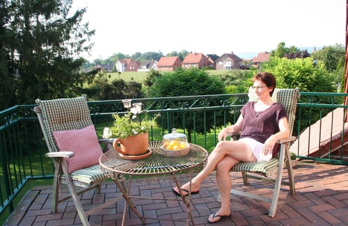 Rinteln Apartment | High quality furnished idyllic country house apartment in historic Rinteln