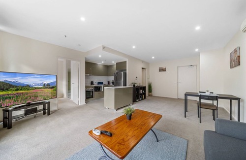 City West Apartment | High-Rise CBD 1-Bed with Pool & Other Amenities