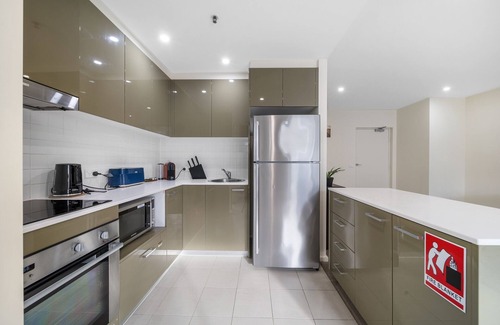 City West Apartment | High-Rise CBD 1-Bed with Pool & Other Amenities