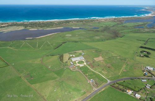 Illowa House | High View Family Cottages
