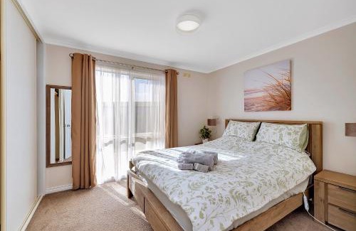 Illowa House | High View Family Cottages