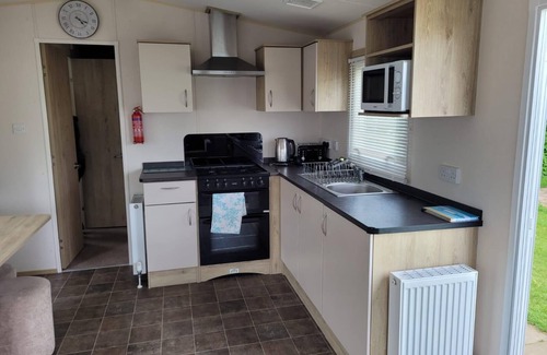 Clacton-on-Sea Ski Chalet | Highfield Grange Holiday Park