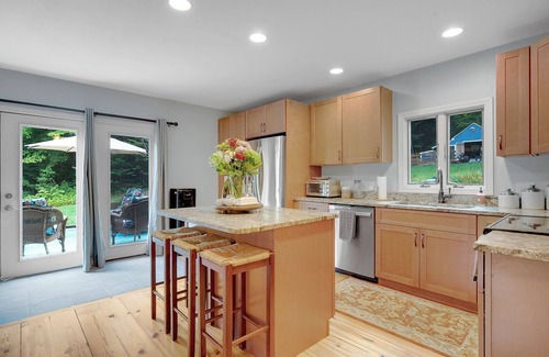 Bridgton House | Highland Lake Cozy 3 BR + Lake Access & Skiing