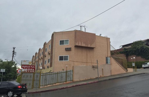 Eagle Rock Hotel | Highland Park Motel