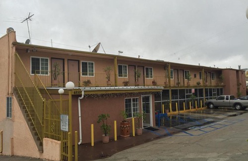Eagle Rock Hotel | Highland Park Motel