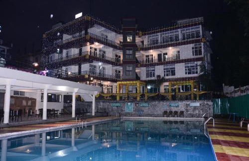 Sidhpur Hotel | Highland Village Resort