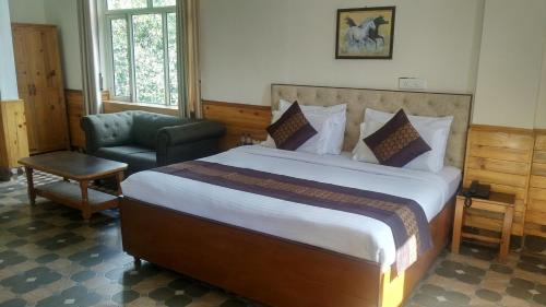 Sidhpur Hotel | Highland Village Resort
