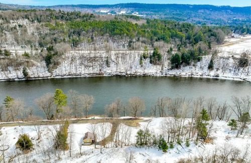 East Ryegate House | Hike, Fish and Boat Waterfront Cabin in Ryegate!
