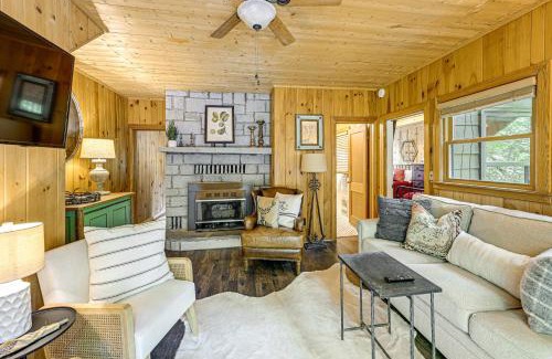 Mirror Lake House | Hike, Fish and Explore Family Retreat in Highlands