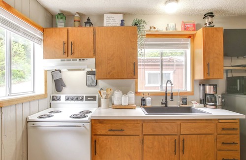Avery Apartment | Hike & Fish: Mountain Getaway in Avery!