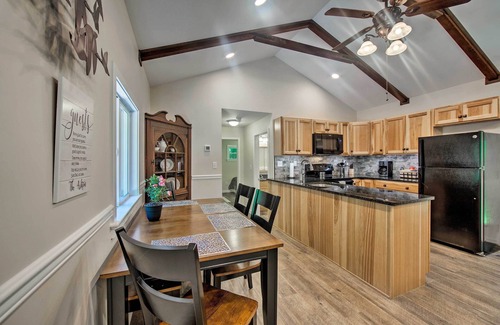 Fort Indiantown Gap Cabin | Hike, Hunt & Unwind: Cozy Cabin Near Hersheypark