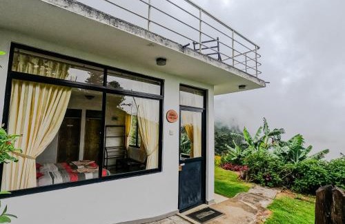 Hildummulla Cabin | Hill Safari - Tea Estate Villa