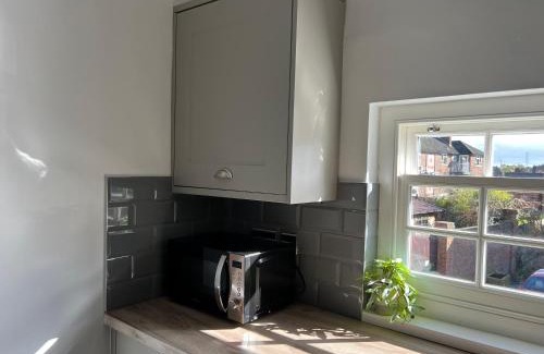 Broseley Apartment | Hillary's Hideaway