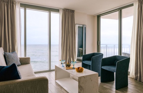 Hillsboro Beach Hotel | Hillsboro Beach Resort by Kasa