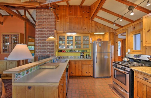 Inverness House | Hillside Home w/Deck & Views of Tomales Bay!