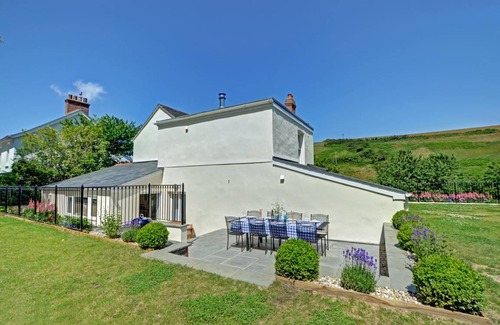 Georgeham Cottage | Hillside & The Barn