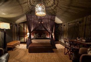 Sidbury Cabin | HillsNek Safari Camp – Amakhala Game Reserve
