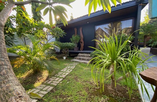 Calatagan House | Hilltop Cabins (Calatagan, Batangas)
