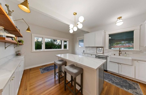 Granite Hills House | Hilltop Retreat w/Pool, Fire Pit & Room for 20