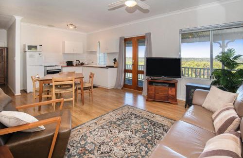Naturaliste House | HILLVIEW