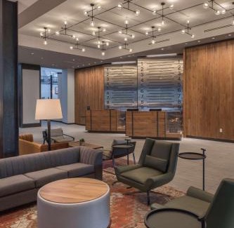 Woburn Hotel | Hilton Boston Woburn