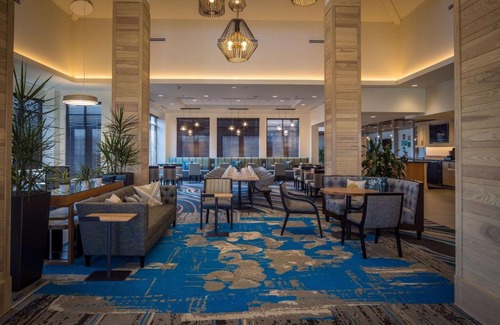 Moon Township Hotel | Hilton Garden Inn Pittsburgh Airport