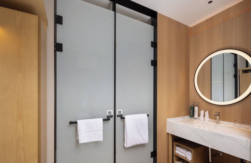 Pudong Hotel | Hilton Garden Inn Shanghai High-Speed East Railway Station