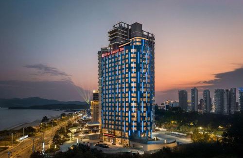 Chengqu District Hotel | Hilton Garden Inn Shanwei Haibin Boulevard