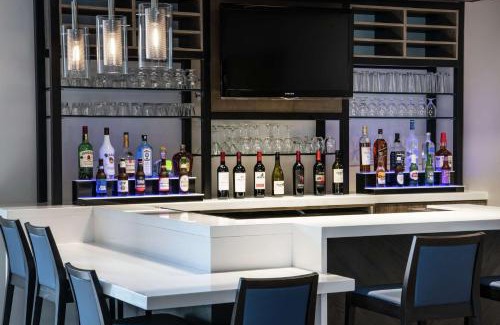Linthicum Heights Hotel | Hilton Garden Inn BWI Airport