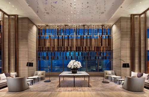 Shizhong Hotel | Hilton Jinan South Hotel & Residences