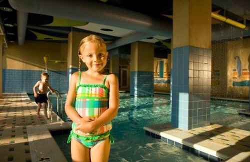 Northeast Virginia Beach Hotel | Hilton Ocean Beach Club Resort, Virginia Beach, VA